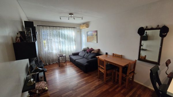 Duplex Apartment for sale in Vicente López with garage