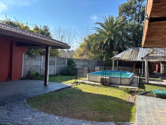 Casa En Venta Pacheco 5Amb Con Pileta Y Quincho