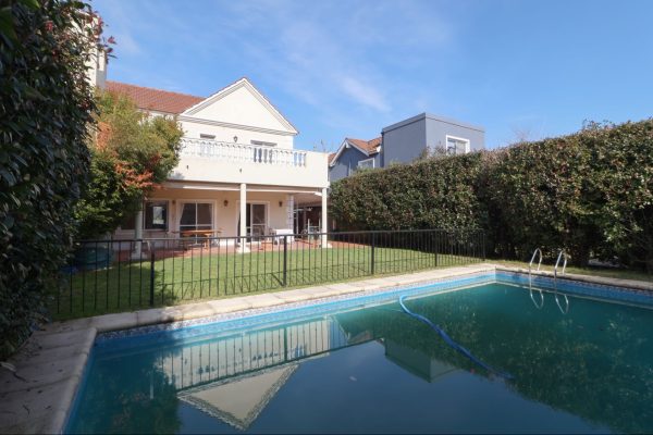 Venta Casa 4 Amb Barrio Los Alamos Rincon Tigre