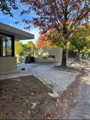 Lote en venta , Barrio Agathis, Santa Rita.