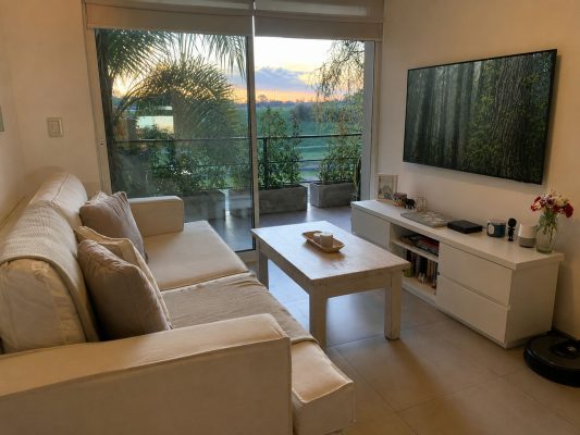VENTA Dpto. 2 Amb. C/ Cochera y Parrila en "TIGRE"
