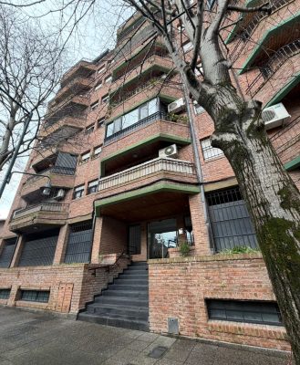 Apartment 2-bedroom For Sale In Beccar.