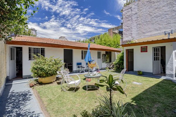 House 4-bedroom in Martinez Barter Financing
