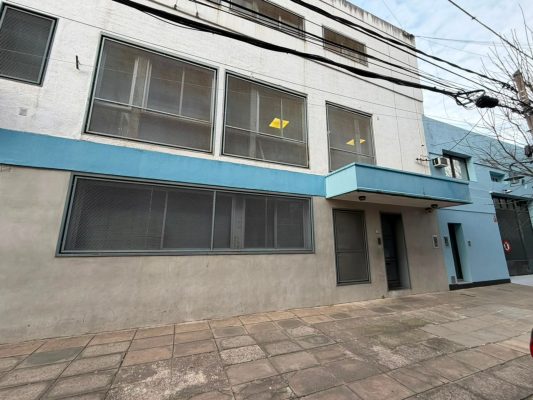 For Rent Warehouse + Offices | Excellent Location Martinez