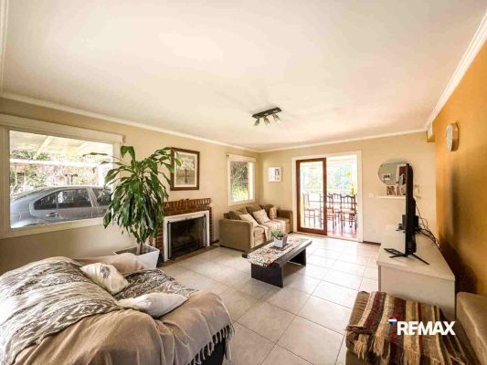 Excellent House in Gated Community - Benavidez