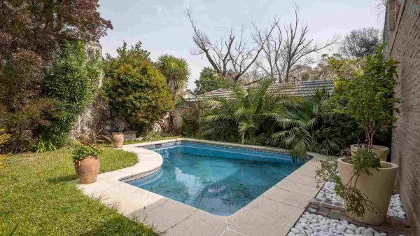 For Sale House 3-bedroom Florida Park/Pool Trade-in