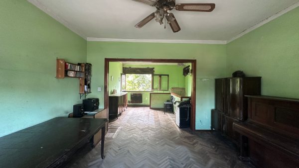 For Sale PH 3-bedroom With Commercial Unit No HOA Fees Virreyes