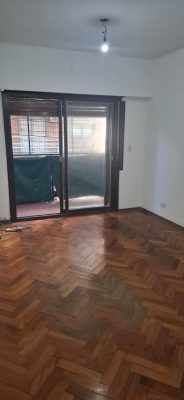Apartment 1-bedroom For Sale With Balcony in Heart of Olivos