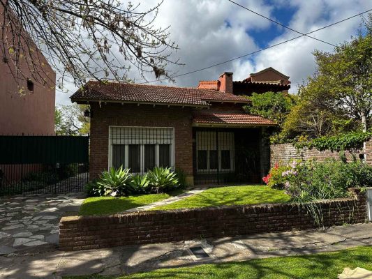 For Sale House 2-bedroom Coch Y Parque Lomas San Isidro