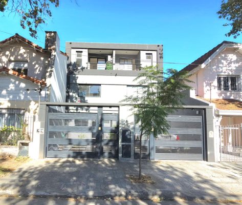 For Sale Duplex House 3-bedroom Olivos Golf Nueva