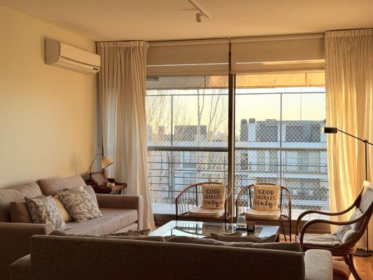 For Rent Apartment 2-bedroom Furnished Garage