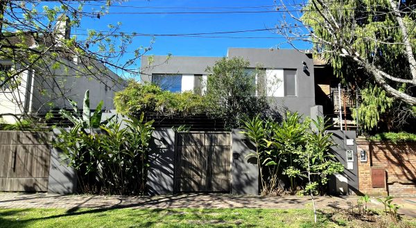 House For Sale Martinez 4-bedroom Garden Garage Design