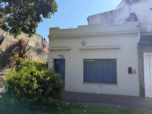 HOUSE ON 10x18 LOT MUNRO IDEAL FOR INVESTOR