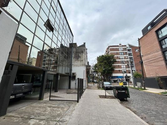 Office for Rent with parking Alem 474 San Isidro