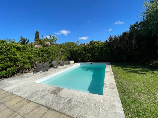 Summer rental house 3-bedroom Sta Catalina VILLANUEVA