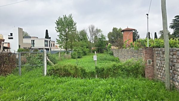 LAND FOR SALE IN DON TORCUATO TIGRE 10 m x 50 m