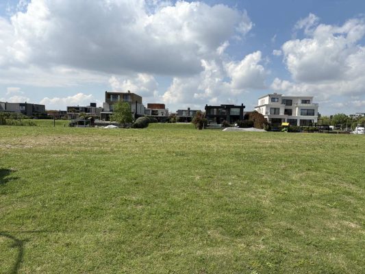 Excellent Lot for Sale by the River - El Yatch Neighborhood