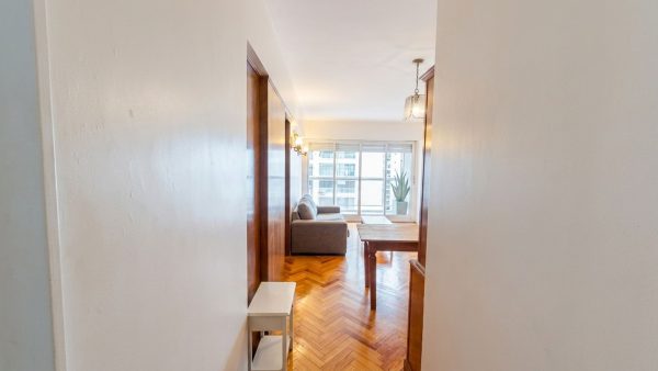Alquiler 3 Ambientes En Torre | Balcón | Cochera