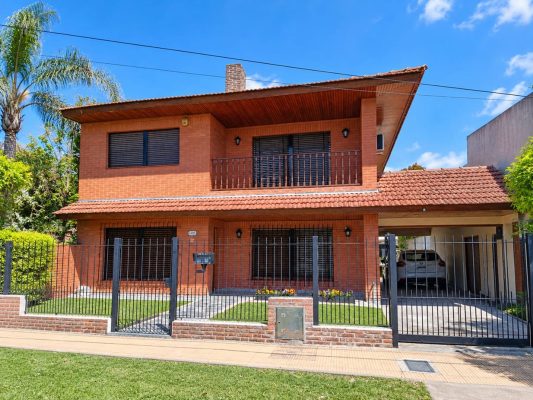Casa En Venta 4 Amb. Gral Pacheco