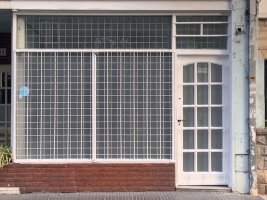 Commercial Space for Rent in Florida, 1 block from Av. Maipú