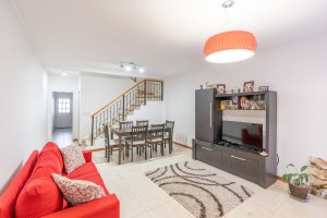 Duplex for sale: 4 rooms with garage and garden