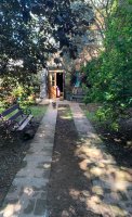 6-Room House for Sale in Olivos with Pool