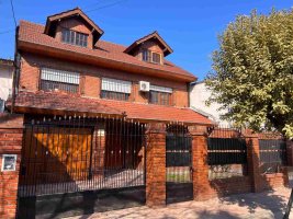 5?bedroom chalet with quincho – Credit apartment – General Pacheco