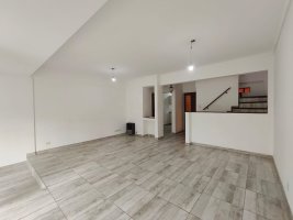 Rental 5-Room Duplex House with Garden and Garage, Florida