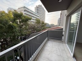 Apartment 2 rooms / balcony facing brand new! V. López