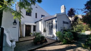 House for Sale Martínez Pileta and Immaculate Garden