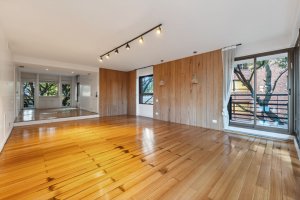 Apartment 5 rooms for rent in La Lucila with pool