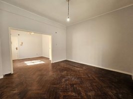 Ph 2 Rooms for Sale in Olivos