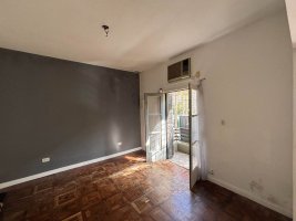 Sale of Multi-family Home Tigre Centro Retasado