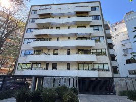 Apartment for sale 2 bedrooms office balcony Olivos