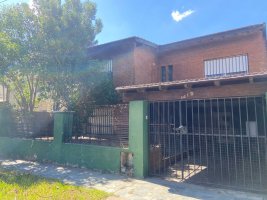 House for Sale to Refurbish 5 Rooms