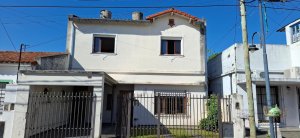 House for Sale, 6 Rooms, Olivos Garden, Credit Eligible