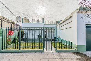 Venta Casa 4 Amb C/Jardín Y Garage Villa Adelina
