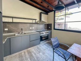 SALE 3-ROOM Refurbished Apartment in Vicente López