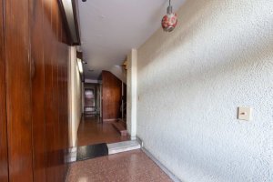 Sale, 3-room Apartment with Balcony, Vicente Lop