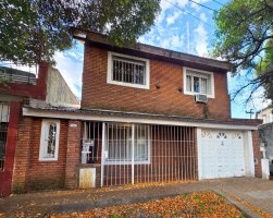 Venta Casa 5 Amb Con Patio Cochera Apto Credito