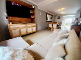 Duplex House, 4 Rooms, Munro Garden. Credit Apartment