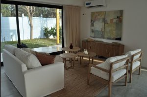 Duplex 4 Rooms with amenities in Benavidez
