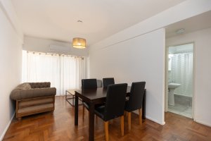 Apartment for Sale: 3 Rooms with Garage, Olivos