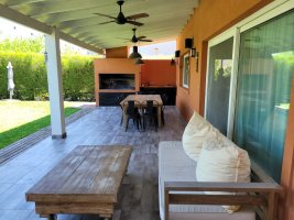 House for Sale - Tipas Neighborhood - Nordelta - 4 Rooms - Garden