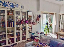 Sale: 5-Room Property in Florida – Terrace, Patio, Balcony, Garage