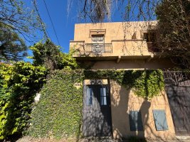 Residential duplex-style rental in Beccar