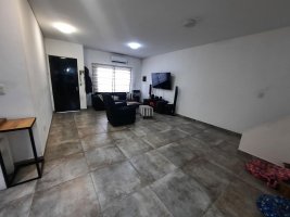 Sale of 4-room apartment with garage, Munro, no HOA fees.