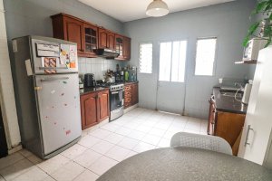 House for sale on own lot, 3 rooms, Florida