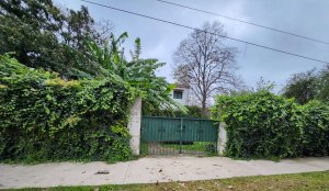 Sale: House with Garden – Lot 345?m² – Excavated – Located in Benavidez