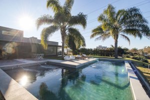 House for Sale San Benito 4 Rooms Exit to Rio Lujan